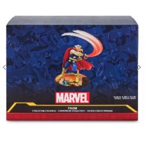Disney Parks Thor Figure – Marvel Comics New With Box